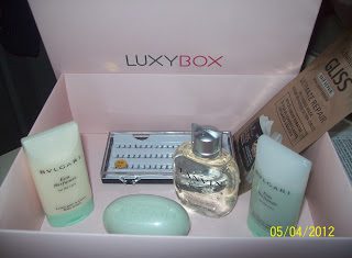 nisan ayı luxybox kutusu