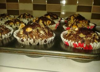 KAKAOLU FINDIKLI MUFFIN TARİFİ