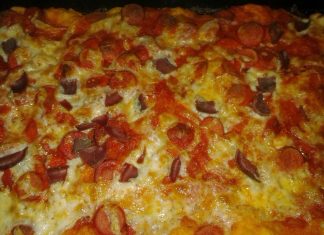Ev yapımı kolay pizza nasıl yapılır?