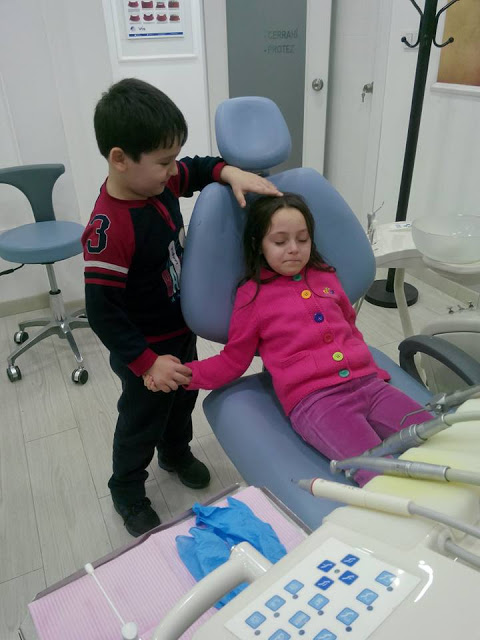 çocuklar ve dişçi dişçi