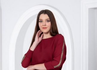 Selma Butik Export ile şıklığı yakalayın şerit_detaylı_kırmızı_bluz