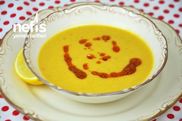 Mercimek çorbası