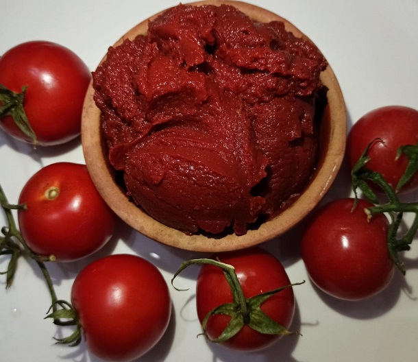 domates salçası
