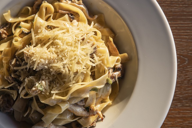 alfredo soslu fettucine