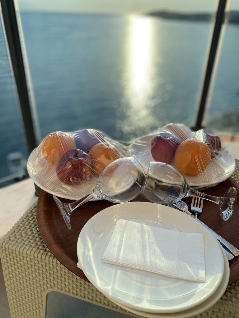 deniz manzaralı balkon